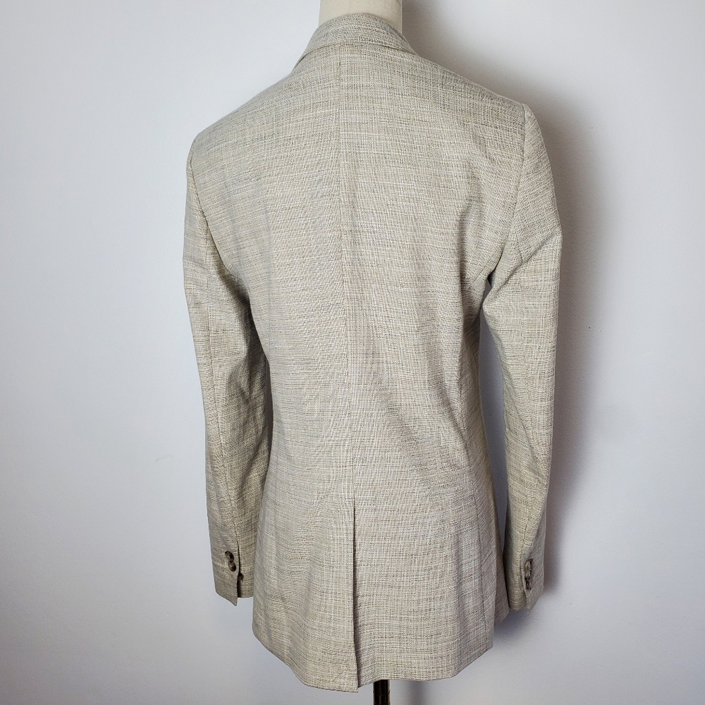 RW&CO Faux Double-Breasted Taupe Blazer - Picture 7 of 9
